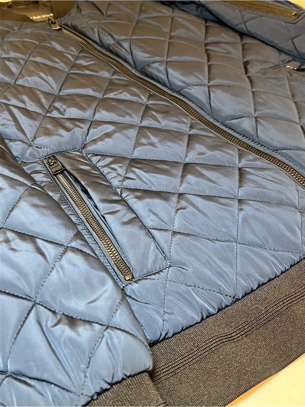 Calvin Klein Men’s Blue Quilted Bomber Jacket Size Large